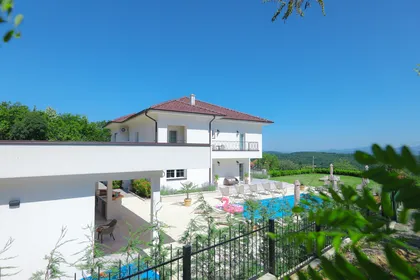 Luksuzna vila sa bazenom - Vrnjačka Idila - Vrnjačka Banja