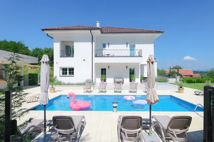 Luksuzna vila sa bazenom - Vrnjačka Idila - Vrnjačka Banja